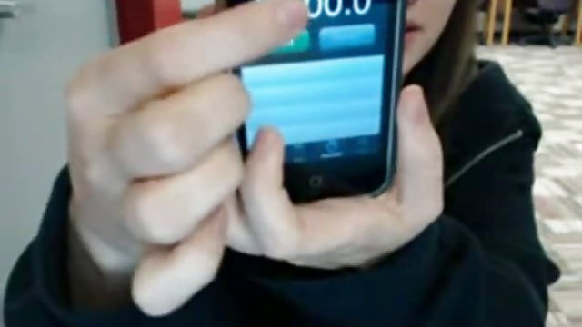 can you see she cums inlibrary in 02:58 ?